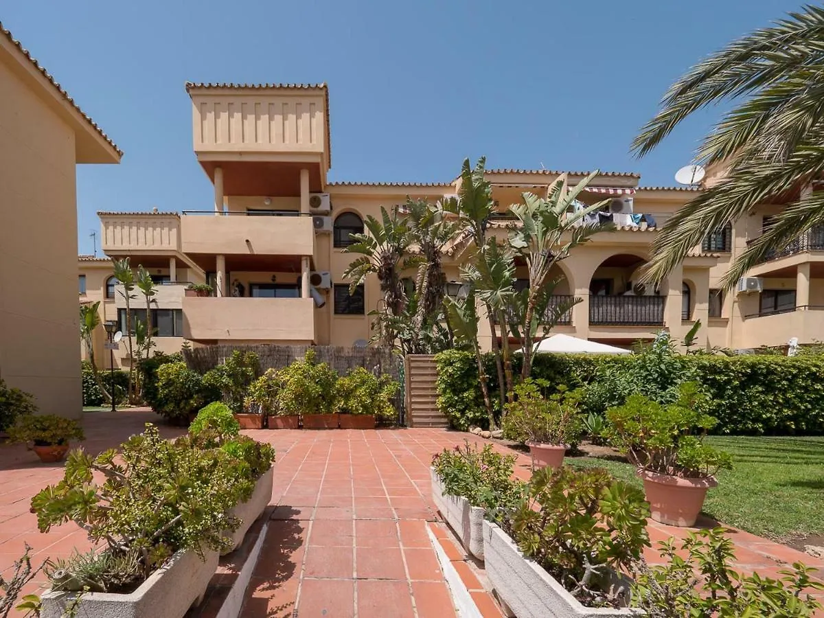 Sea & Sun Beach Apartment Торремолинос 0*,  Испания