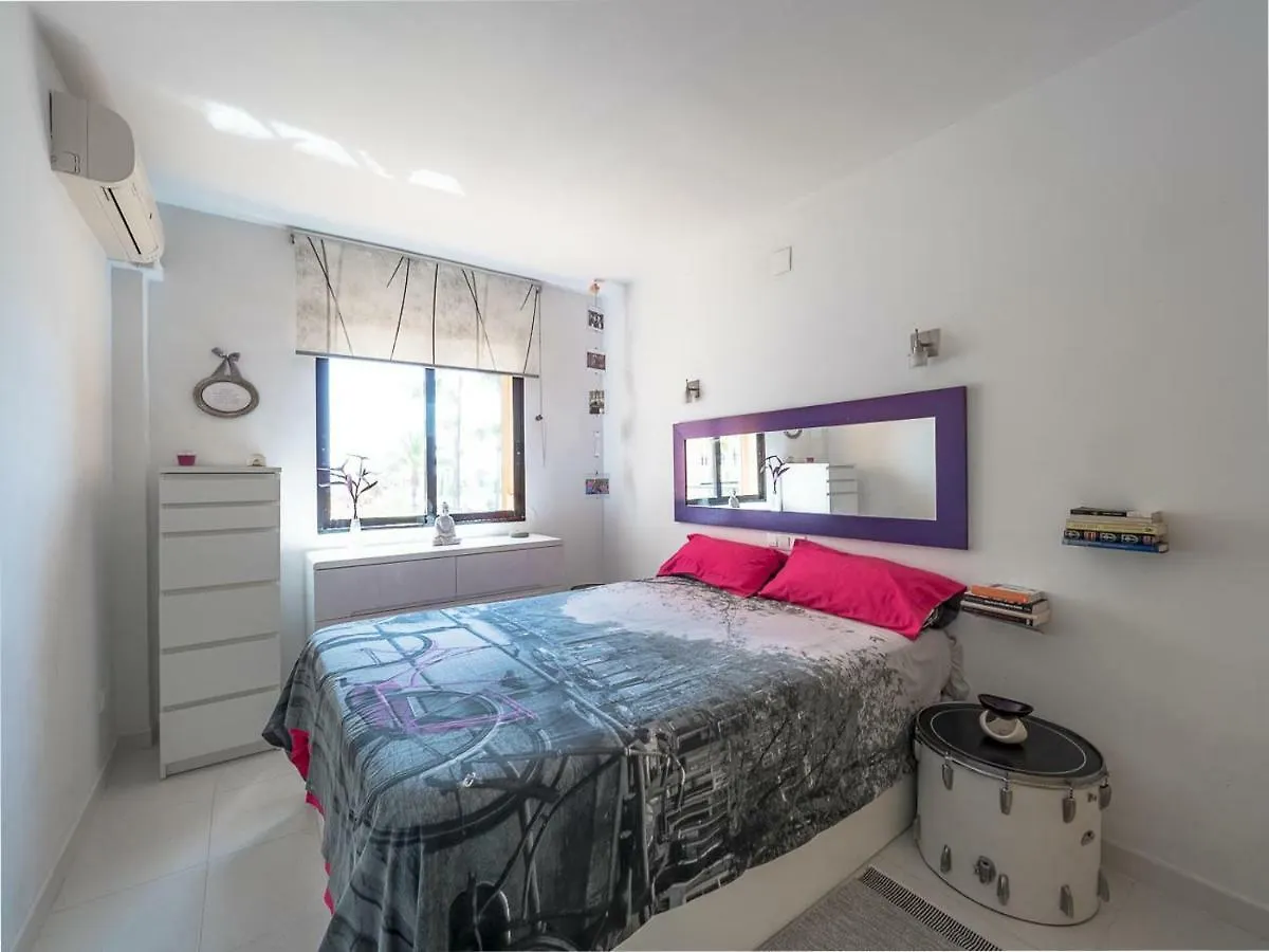Sea & Sun Beach Apartment Торремолинос